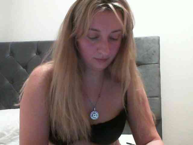 RuslanaFlower's sex show image RuslanaFlower's sex show image