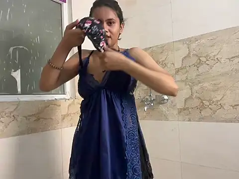 Naira_fit's sex show image