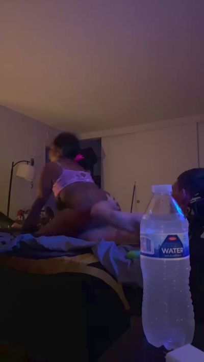 Изображение секс-шоу модели brandondadom1