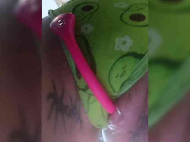 Изображение секс-шоу модели RedFox9595 Изображение секс-шоу модели RedFox9595