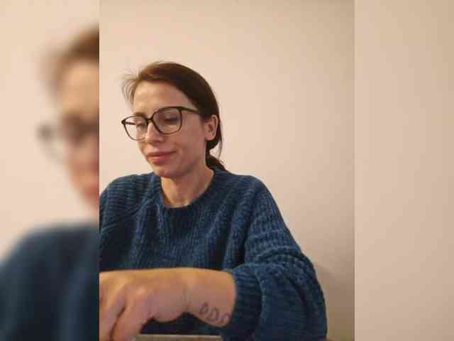 SophieMary's sex show image