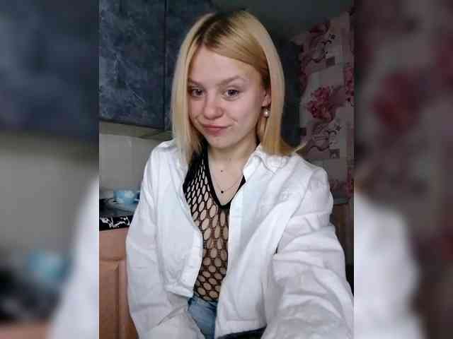 Ivanna0328's sex show image