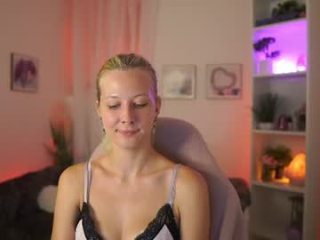 emilyswannn's sex show image