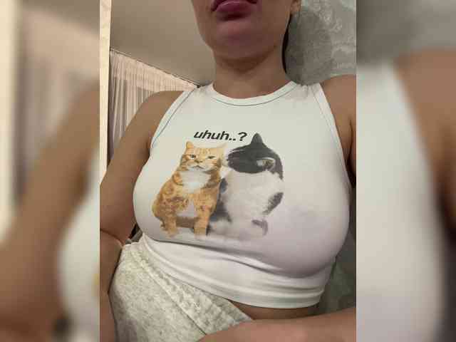 Изображение секс-шоу модели Angel-VICT0RY Изображение секс-шоу модели Angel-VICT0RY