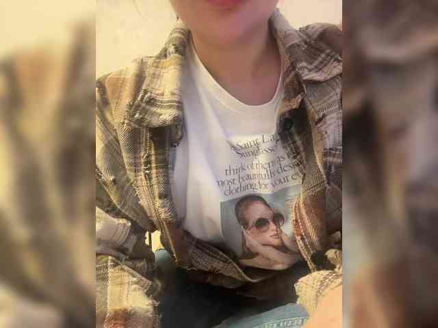 Angel-VICT0RY's sex show image