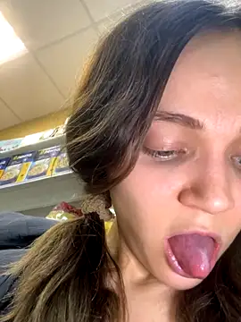 TheYourL's sex show image