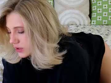 pinkadele's sex show image