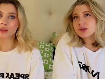 pinkadele's sex show image