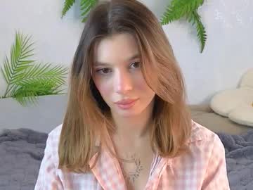 pinkadele's sex show image