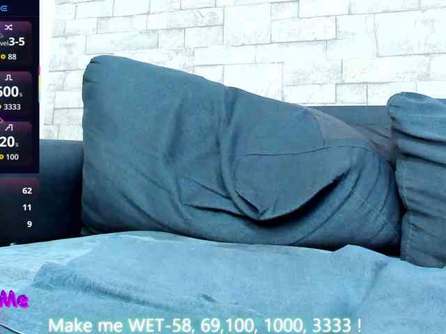 Nefirtiti's sex show image