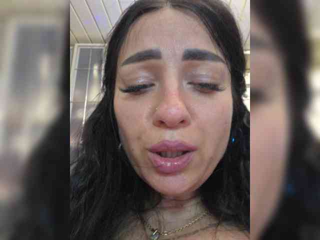 Изображение секс-шоу модели vipbrunetka