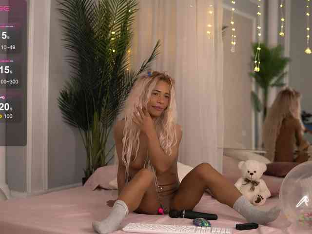 Sexshow-Bild von SarahRaynex