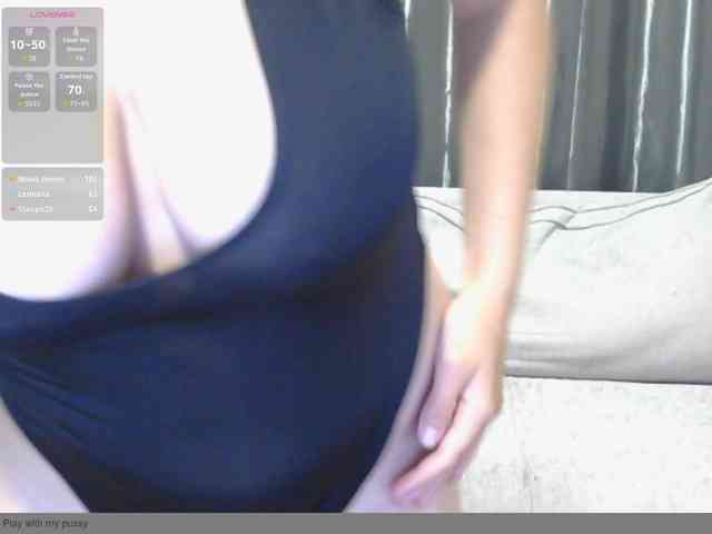 AriaShy's sex show image