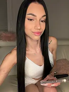 ilariea_girl's sex show image