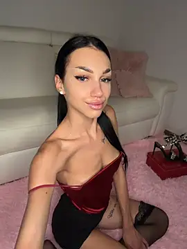 Изображение секс-шоу модели ilariea_girl Изображение секс-шоу модели ilariea_girl