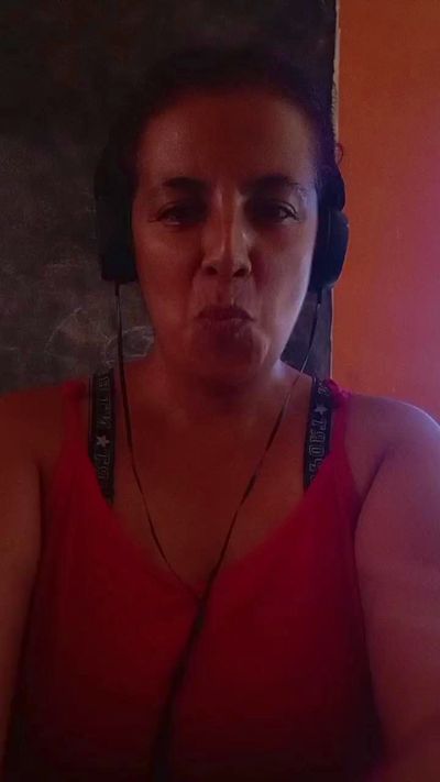 Изображение секс-шоу модели Soy_Zoe69