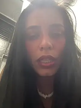 Upskirt_Squirt96's sex show image