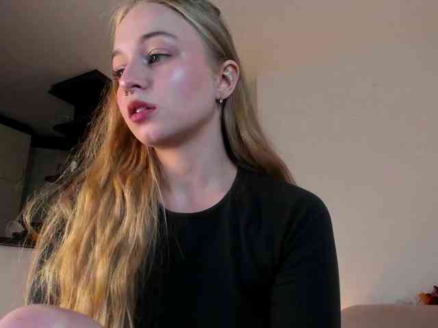 Sexshow-Bild von MiaMeowa Sexshow-Bild von MiaMeowa