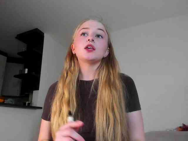 Sexshow-Bild von MiaMeowa Sexshow-Bild von MiaMeowa