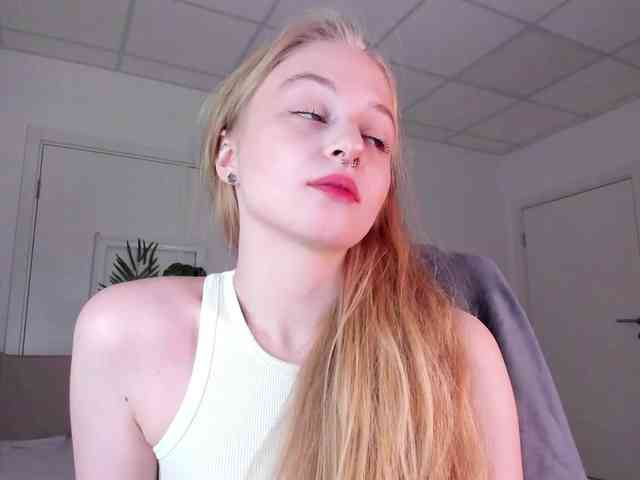 MiaMeowa's sex show image