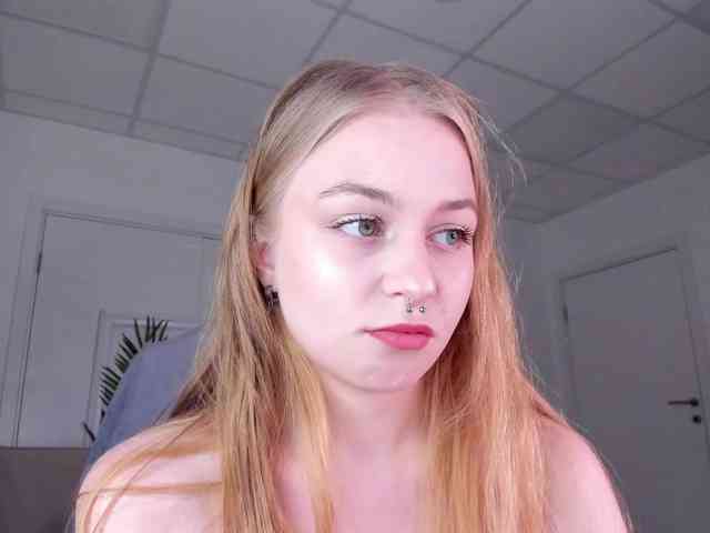 MiaMeowa's sex show image