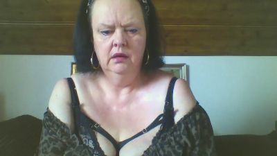 Изображение секс-шоу модели TiffanyMilf