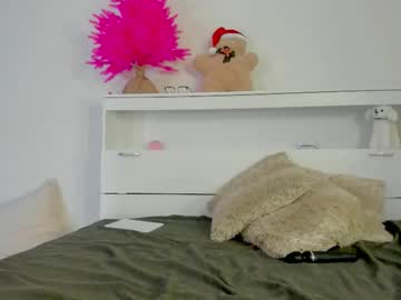 crystalnut's sex show image