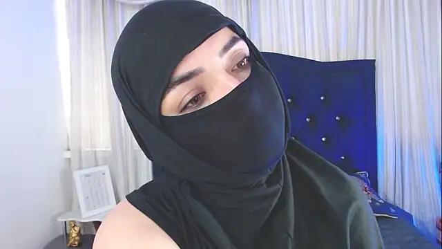 Uzra_hayed's sex show image
