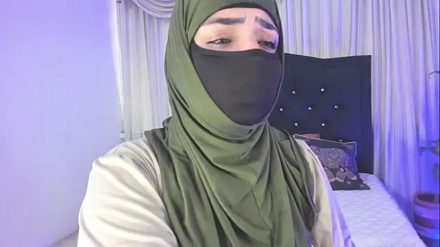 Uzra_hayed's sex show image