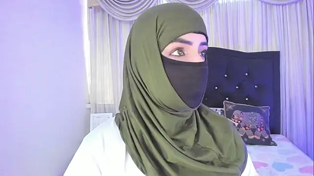 Uzra_hayed's sex show image