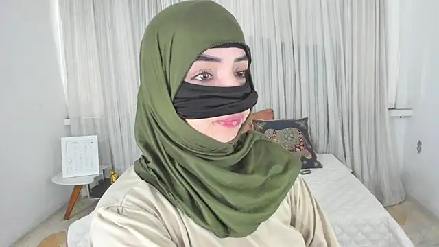 Uzra_hayed's sex show image