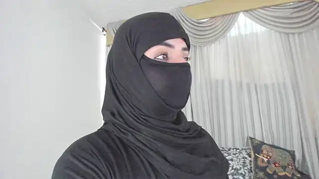 Uzra_hayed's sex show image