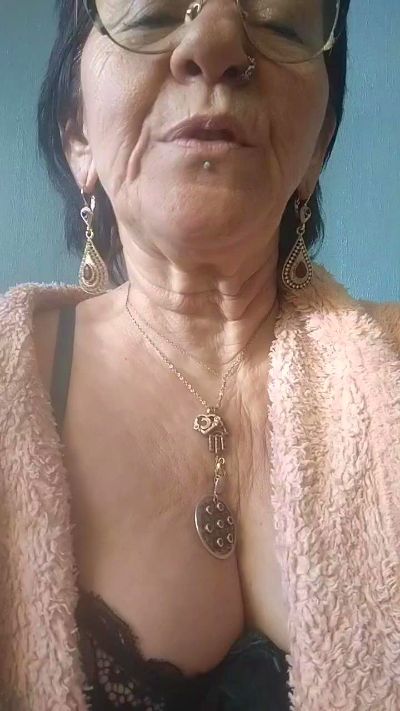 Babylove54's sex show image