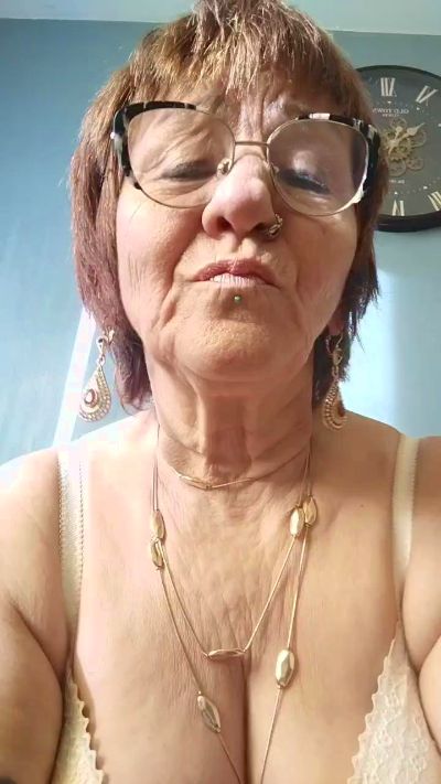 Babylove54's sex show image