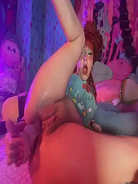 BABYUNICORN's sex show image