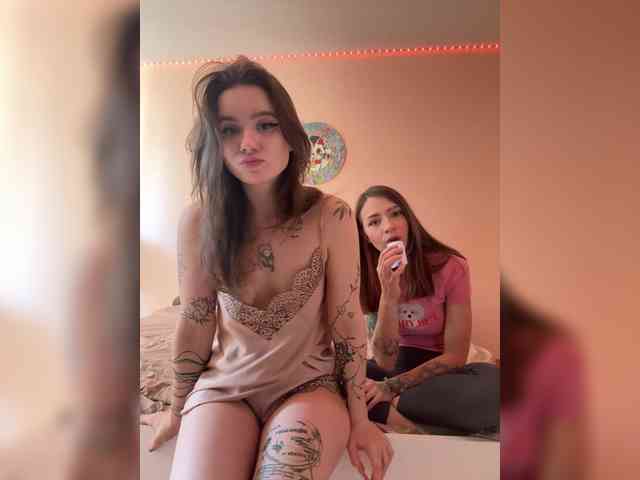 MaoandLulu's sex show image