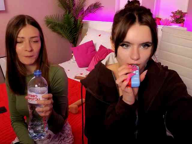 MaoandLulu's sex show image