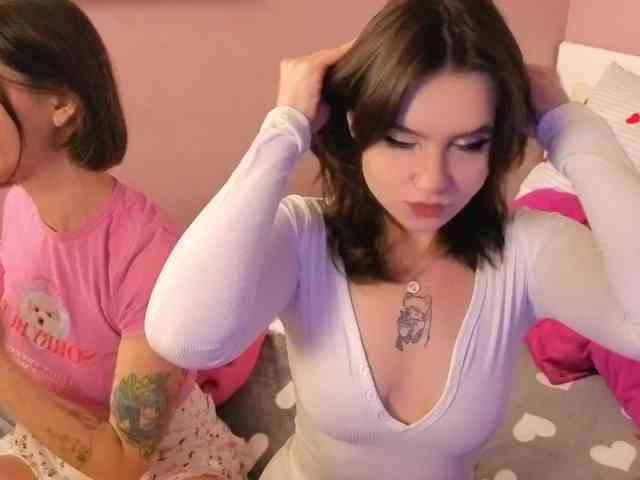 Изображение секс-шоу модели MaoandLulu Изображение секс-шоу модели MaoandLulu