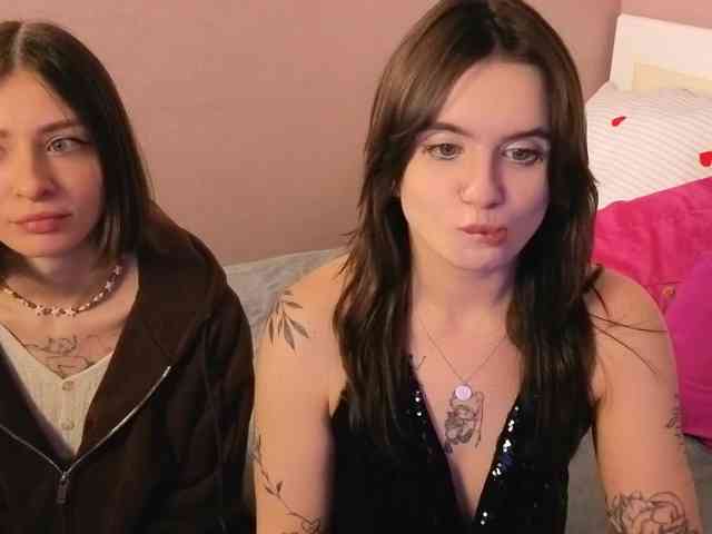 Изображение секс-шоу модели MaoandLulu Изображение секс-шоу модели MaoandLulu