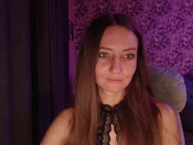 Изображение секс-шоу модели Gamora-