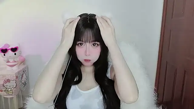 Изображение секс-шоу модели -zhuzhu-999- Изображение секс-шоу модели -zhuzhu-999-