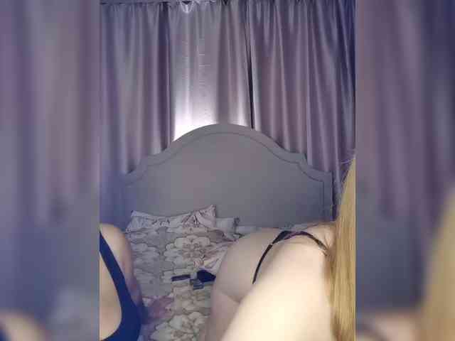 Sexshow-Bild von Her-Girl Sexshow-Bild von Her-Girl