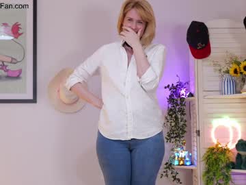 island_peach's sex show image