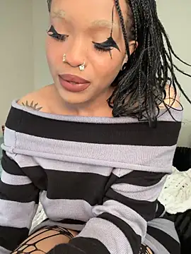 afavoredangel's sex show image