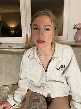 romyxxs's sex show image