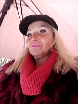 CassandraSandra44's sex show image CassandraSandra44's sex show image