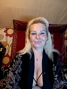 CassandraSandra44's sex show image CassandraSandra44's sex show image