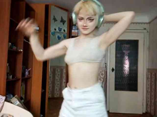 Изображение секс-шоу модели KayePare