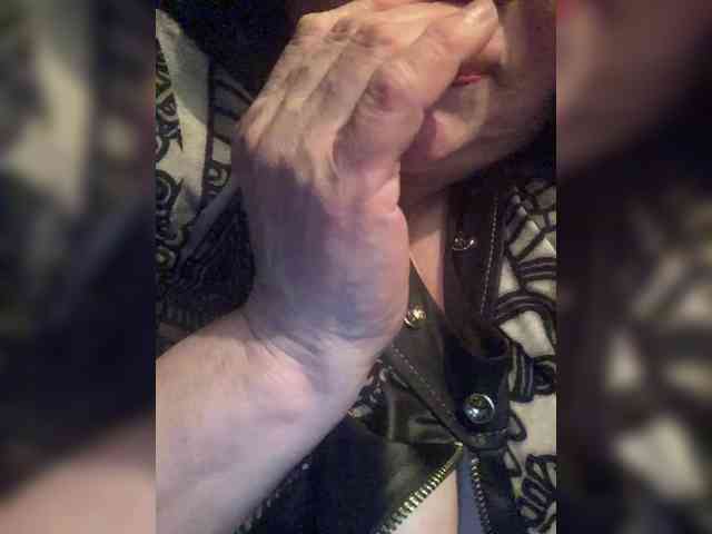 EmmaLust's sex show image