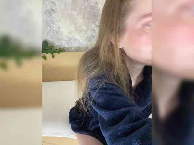 Incredible123's sex show image